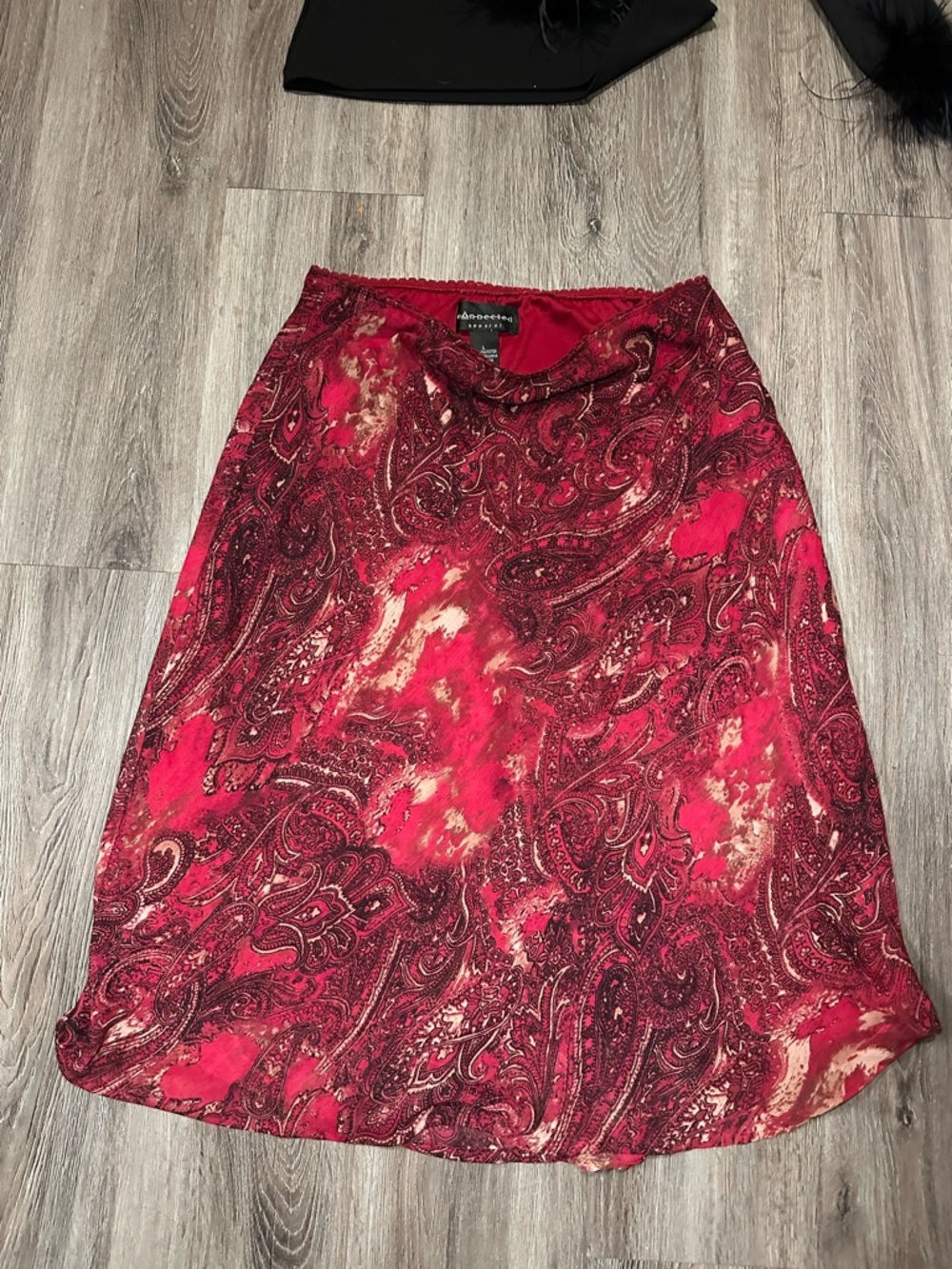 connected apparel Red-Pink Paisley A-Line Skirt